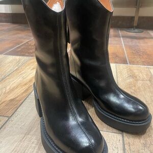 Shaylee Elegant Black Heeled Boots for Women